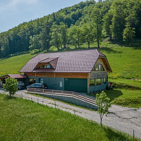 Шале Ranch Stojnsek House With Sauna - Happy